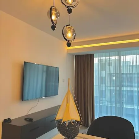 Apartment Sapphire & Inspire - Grand Sapphire, Pool View